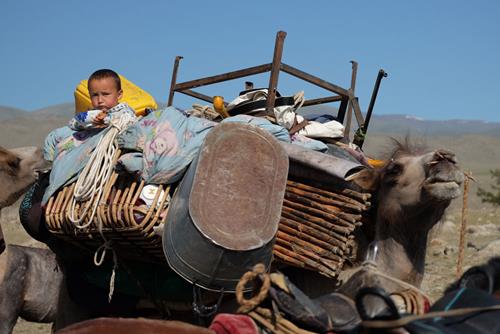 6-mongolia-nomad-life-migration-day-phot