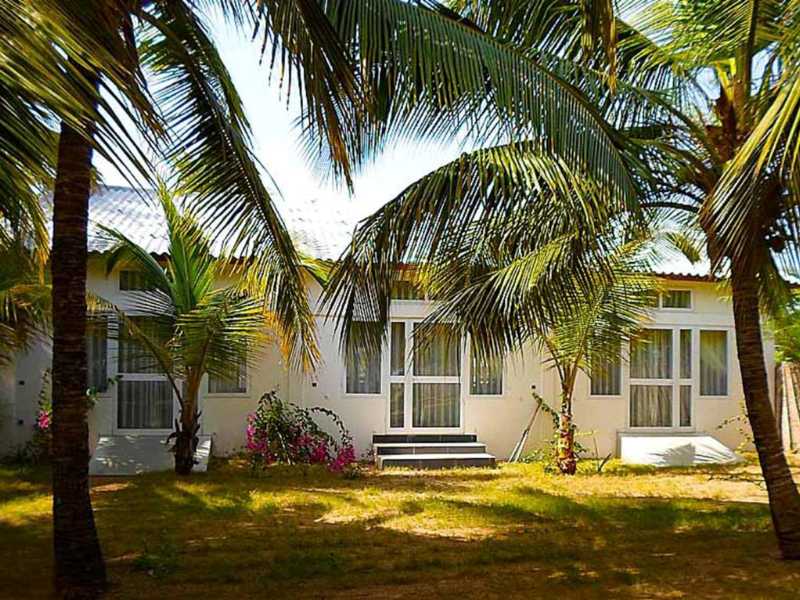 Awale Plage bungalows in Grand Popo Benin | Awale Plage