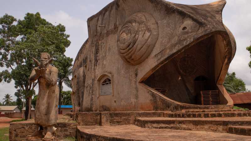 Église d'Adingnigon, the iconic chameleon-shaped church of Abomey, Benin - Highlights of Ghana, Togo and Benin, Ghana
