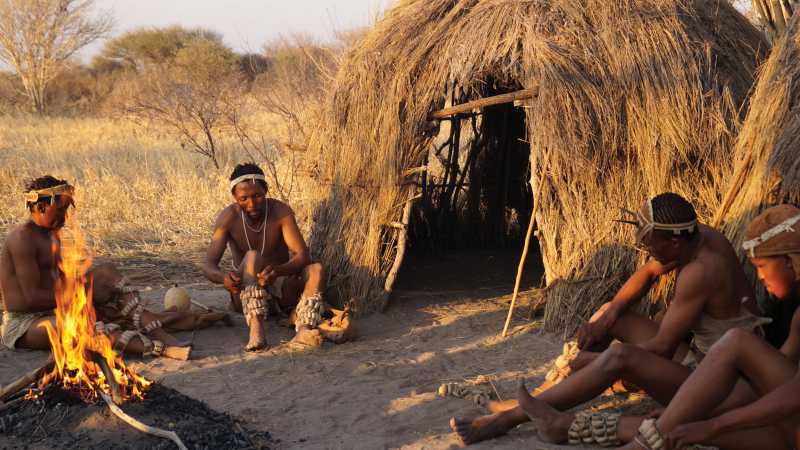 Local trackers preparing for a traditional Bushman dance around the campfire | Ashley Hewson