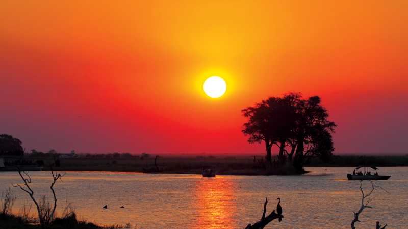 Breathtaking sunset in the Okavango Delta | Sue Badyari