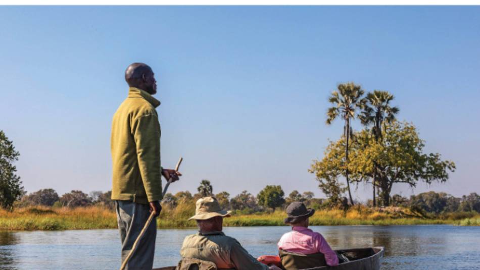 Local transport on the Okavango River | Peter Walton