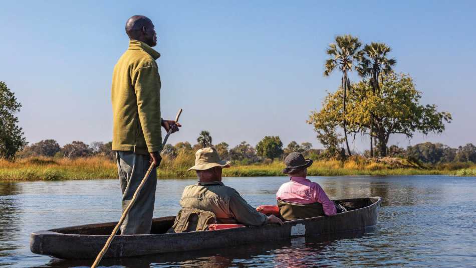 Local transport on the Okavango River | Peter Walton