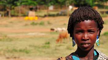 Lady from southern Ethiopian tribe