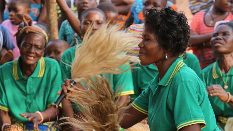 Ghanaian dancers | Joli