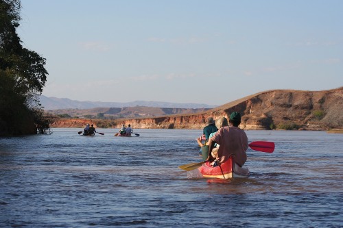 Canoeing the Manombolo River&#160;-&#160;<i>Photo:&#160;Ken Harris</i>