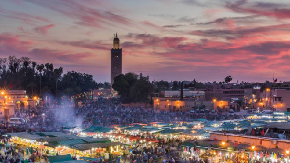 Jemaa el-Fnaa markets at sunset, Marrakesh | Richard I'Anson