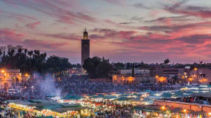 Jemaa el-Fnaa markets at sunset, Marrakesh | Richard I'Anson