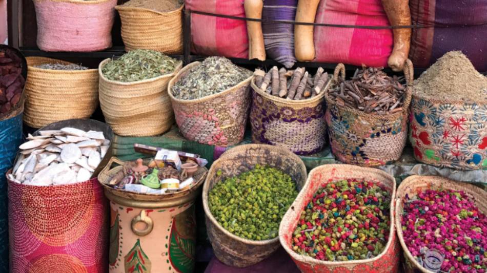 Colourful spices on the streets of Marrakesh | Robyn Lyons