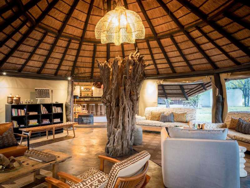 Common area on Kruger Lodge Safari