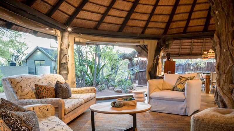 Lounge area on Kruger Lodge Safari