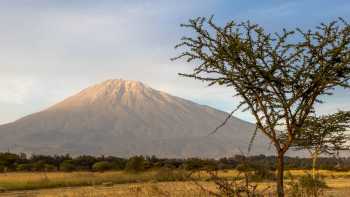 Mt Meru, Tanzania,Shutterstock Mt Meru, Tanzania