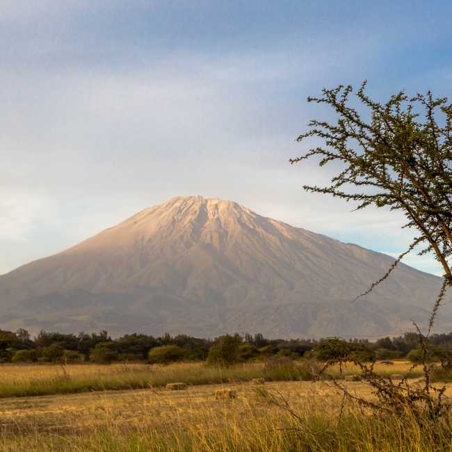 Mt Meru, Tanzania
