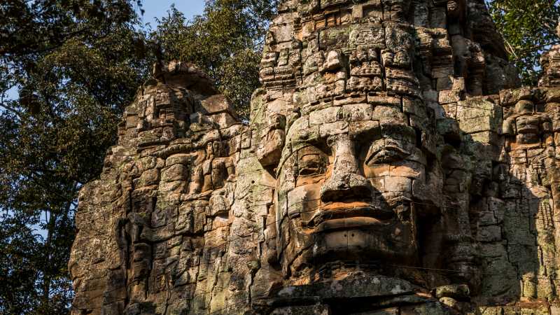 Discover the amazing ruins of Angkor Thom | Lachlan Gardiner