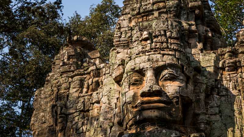 Discover the amazing ruins of Angkor Thom | Lachlan Gardiner