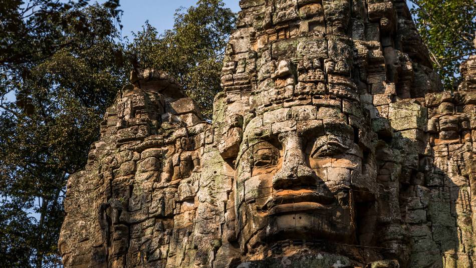 Discover the amazing ruins of Angkor Thom | Lachlan Gardiner