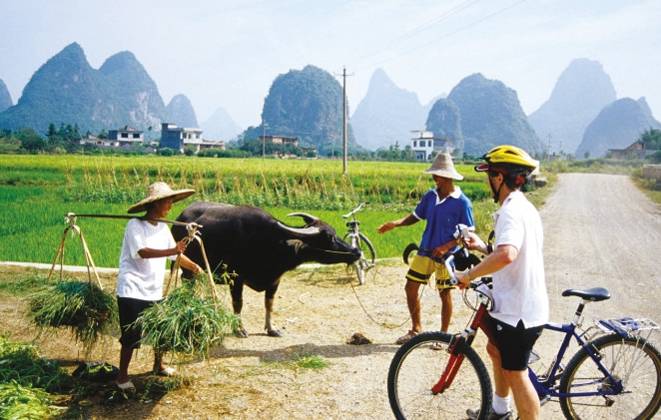 Discover the heart of China when you travel by bike |  <i>Scott Pinnegar</i>