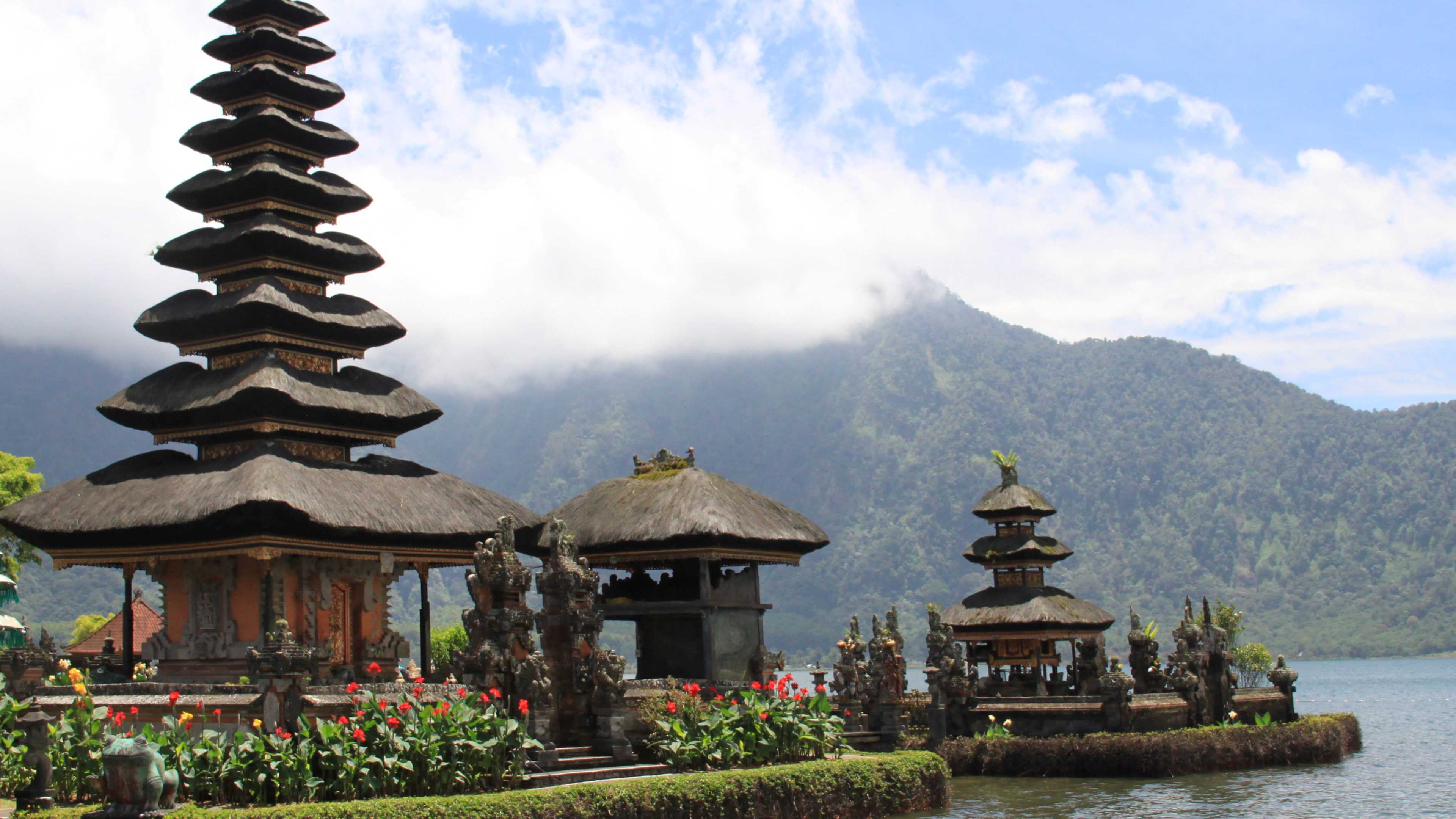 East Java Volcanoes Adventure Tour & Trek | Indonesia Adventures ...