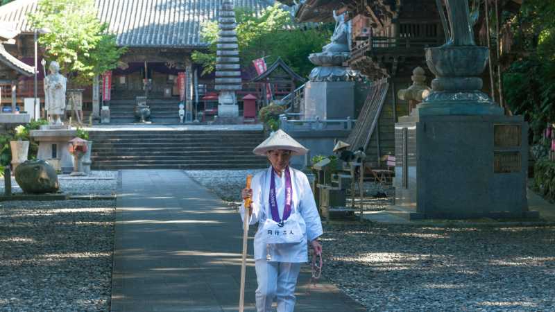 A Pilgrim continuing his journey to the next temple in Shikoku