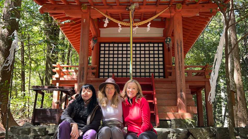 Sitting in front of the beautiful Takahara Kumano-jinja Shrine. | Jaclyn Lofts