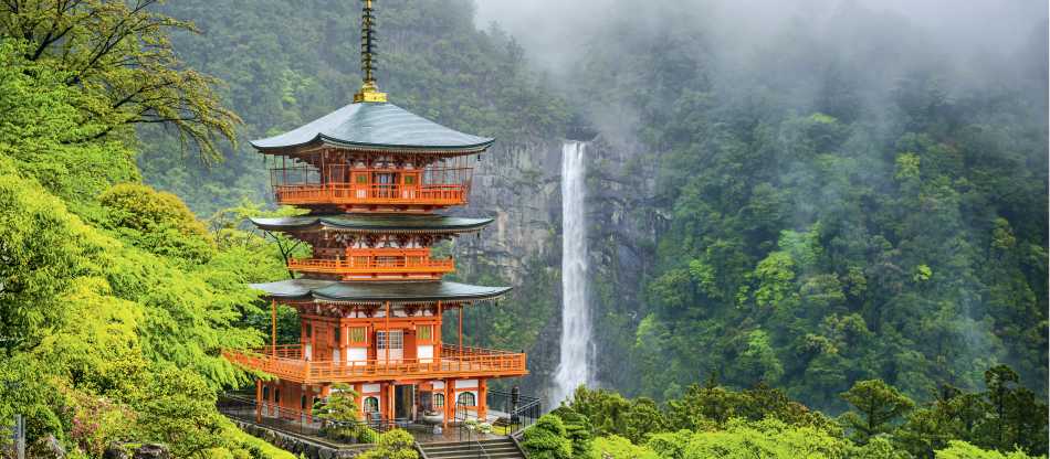 Nachi-Taisha-shrine-Kumano-