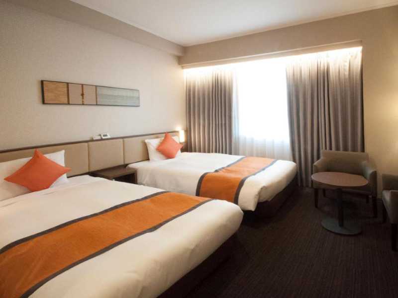 Sunroute Asakusa TWN room