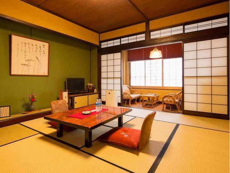 Ryokan Asunaro Takayama, day time set-up