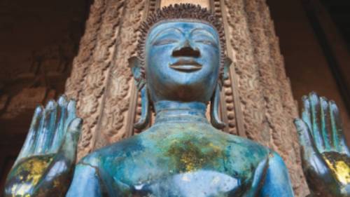 Buddha statue in Vientiane | Peter Walton
