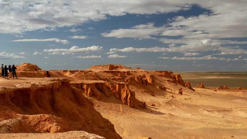 Explore fossil sites at Bayanzag aka the Flaming Cliffs - Mongolia: Fossils, Landscapes & Lost Worlds with Sally Hurst, Mongolia