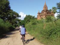 Cycling around the ancient temples in Bagan, Myanmar -  Photo: Caroline Mongrain