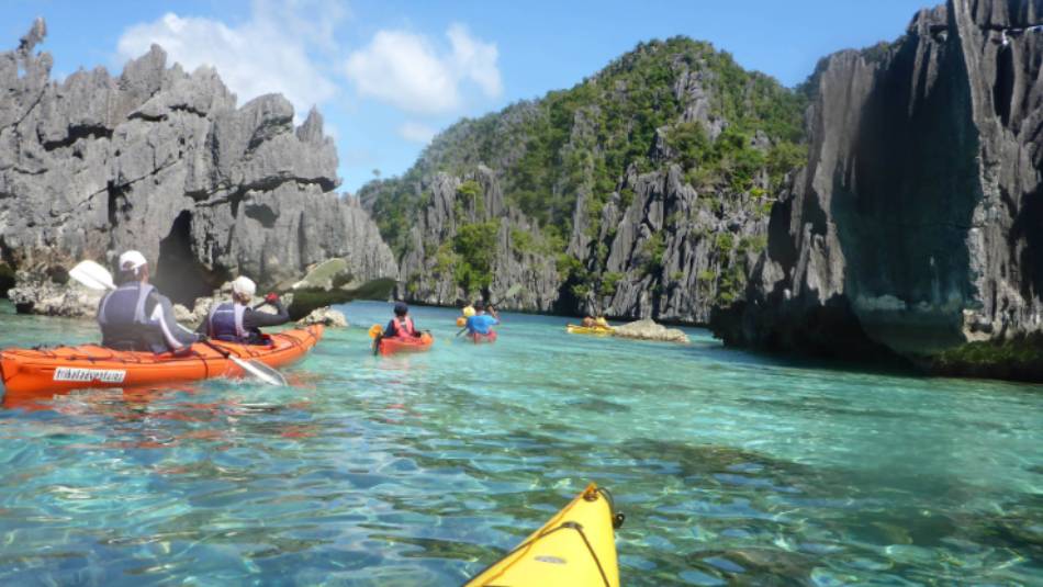 Paddling the spectacular Busuanga Island