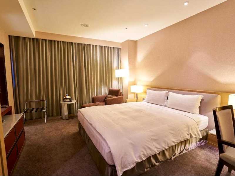 Taiping Suites
