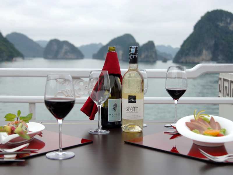 Fine dining aboard the Ha Long Bay cruise