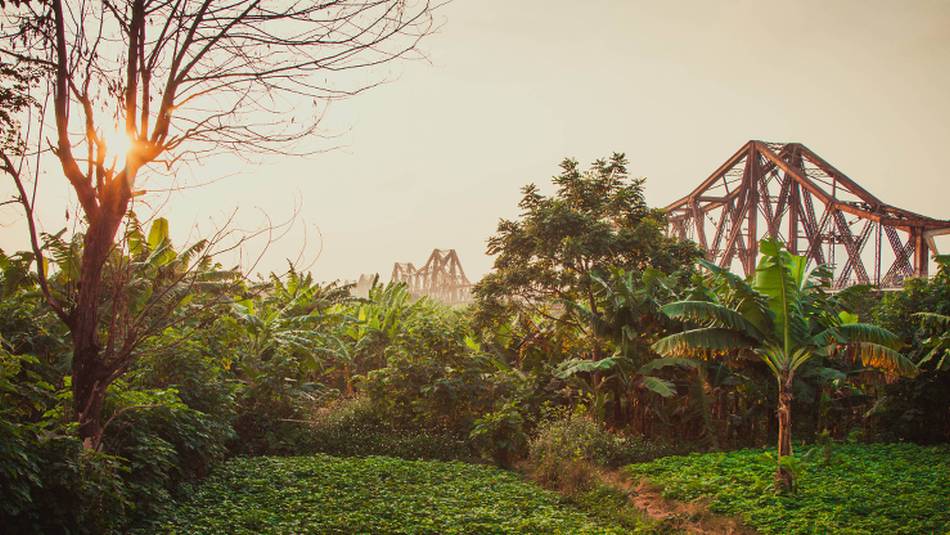 A view of Long Bien Bridge during our Hanoi urban hike