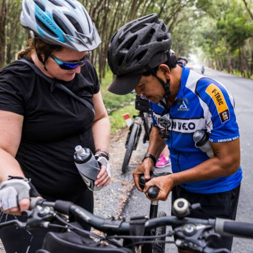 Your experienced Vietnamese cycle guide will know their country, and how to mend your bike