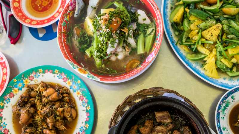 Enjoy quality local dishes when travelling with us in Vietnam | Lachlan Gardiner