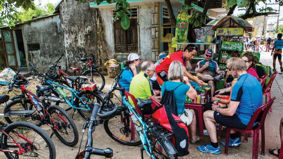 Rest and lunch stop on this amazing bike trip | Richard I'Anson