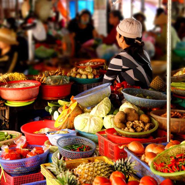 Explore the markets of Hoi An with local knowledge by your side