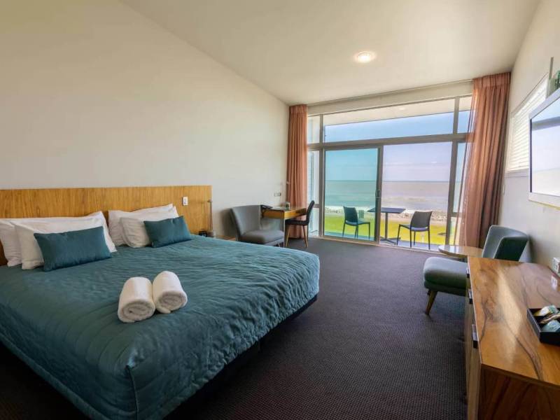 Oceanview rooms in Beachfront Hotel, Hokitika | Beachfront Hotel