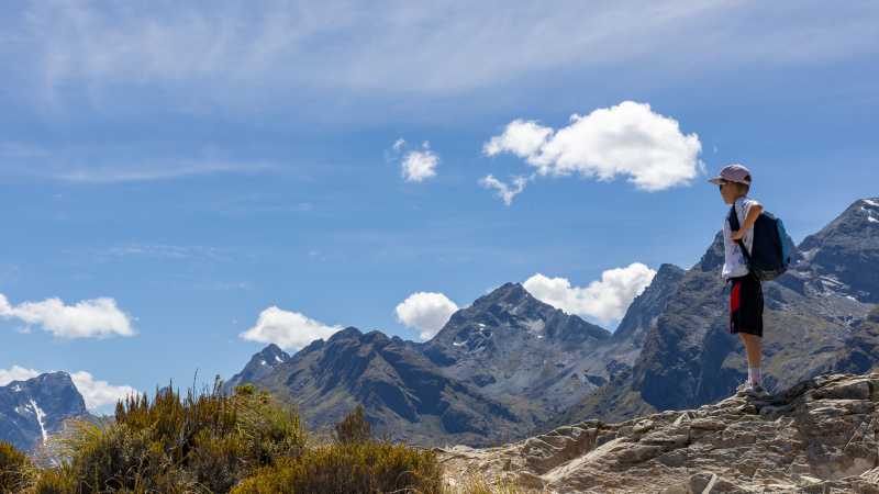 Hike to Key Summit on the Routeburn Track, and experience one of Aotearoa New Zealand's sought after Great Walks! | Izzi Barton
