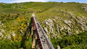 LachlanGardiner_AdventureSouth_OTAGO_DAY_03-HIGHRES-0666,Lachlan Gardiner Cycle over the grand Poolburn Viaduct