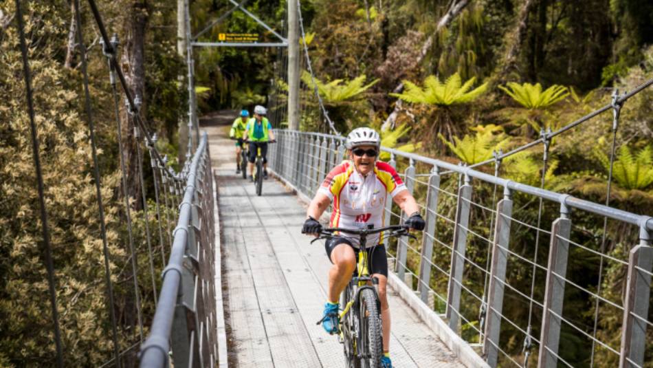 McPherson Creek swingbridge | Lachlan Gardiner