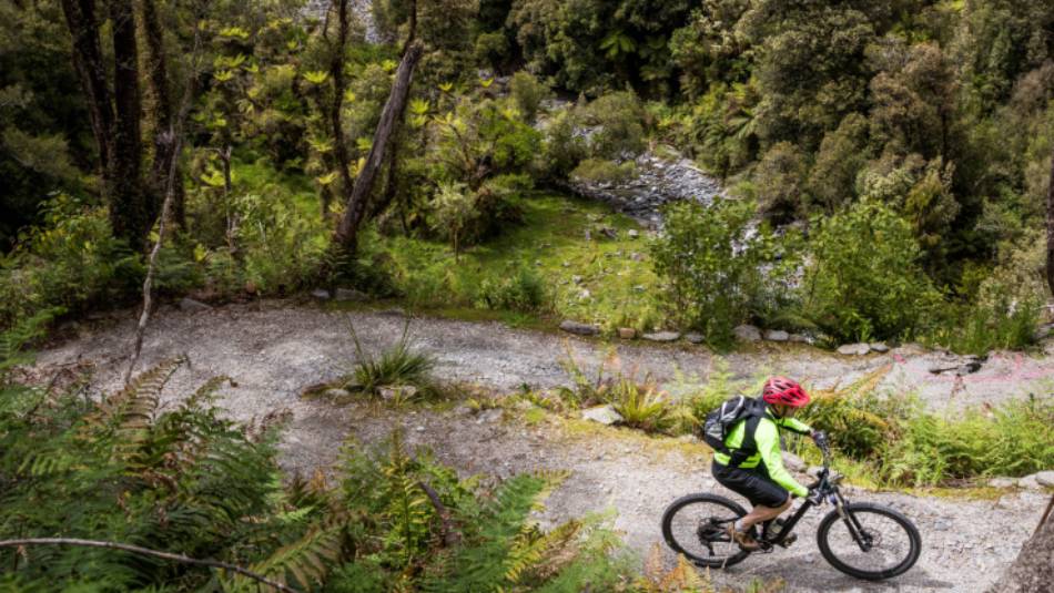 Milltown Creek switchbacks | West Coast Wilderness Trail | Lachlan Gardiner