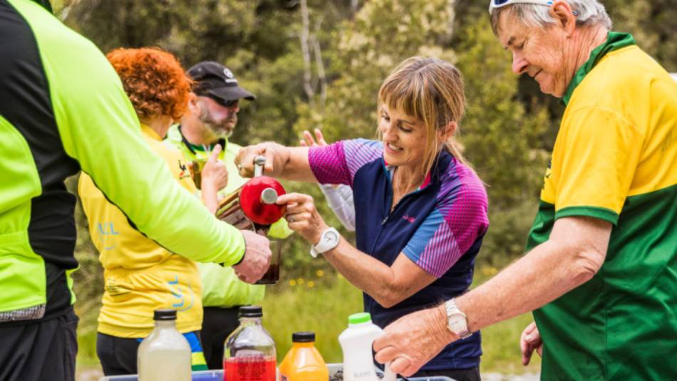 We take regular stops on the trail to refuel | Lachlan Gardiner
