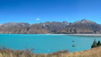 Lake Pukaki,Bec Adams Glistening water at Lake Pukaki