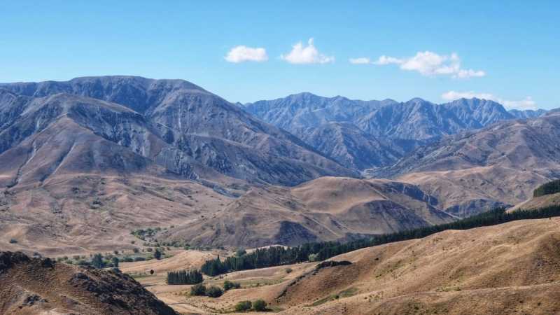 Exploring Middlehurst Station on a 4WD farm tour takes you into the real back country | Heather Gallagher