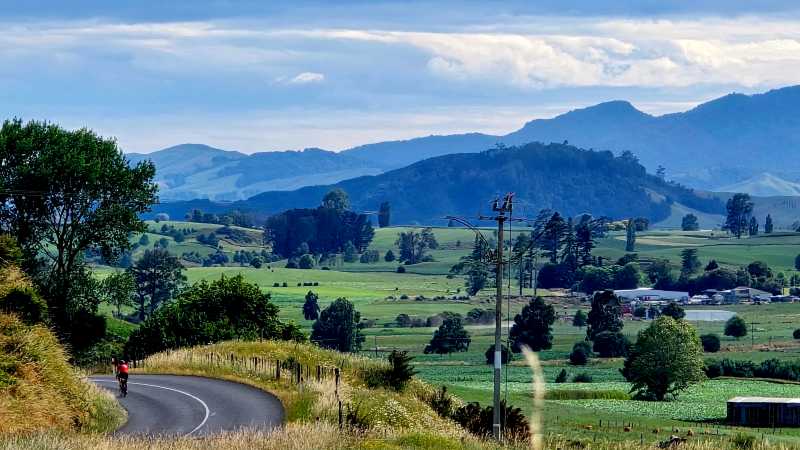 North Island Central Plateau Loop (credit: Adventure South) | Annie Lowie