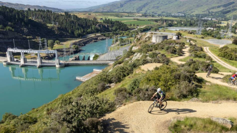 A stunning day cycling the Roxburgh Gorge | Geoff Marks