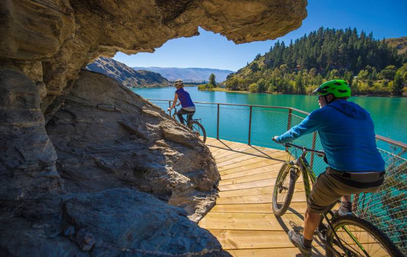 Lake Dunstan Trail, Central Otago |  <i>Ross Mackay</i>