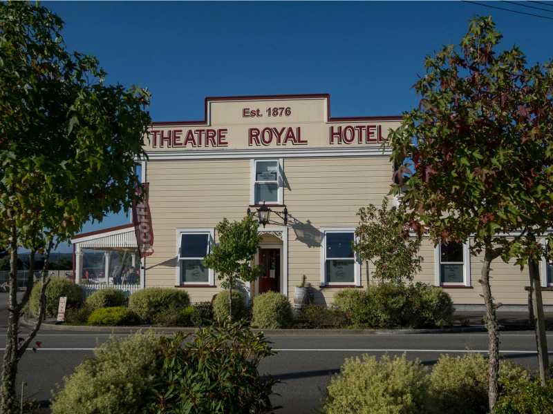 Heritage Theatre Royal Hotel in Kumara | Theatre Royal Hotel